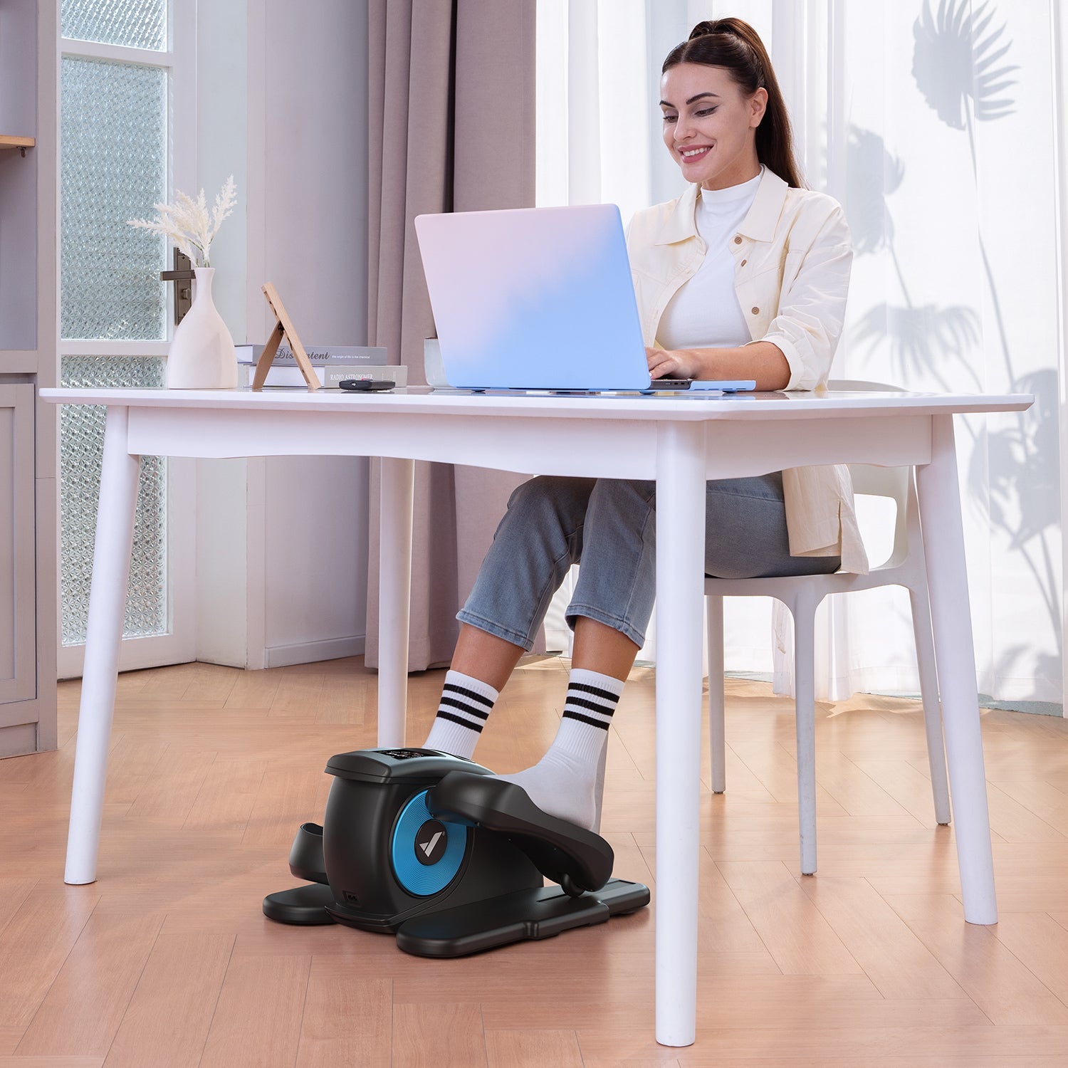 MERACH E34B1 Mini Electric Elliptical Machine